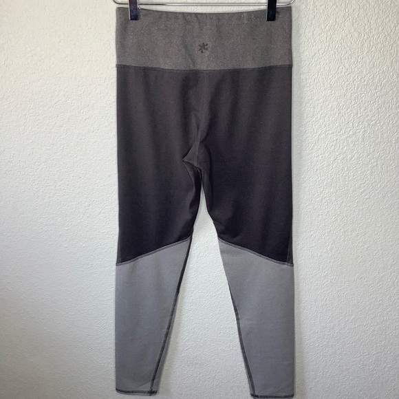 SPLENDID 3 Shades Grey Color Block Leggings Size S - Picture 2 of 11